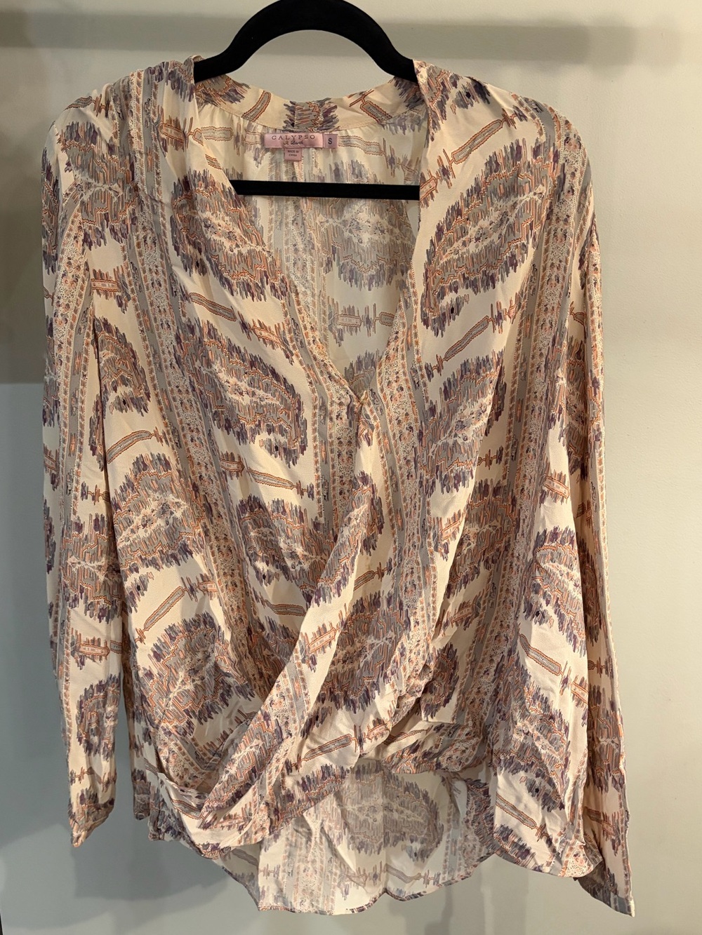 Calypso St. Barth silk Cream Paisley Wrap-Style Blouse women’s size small